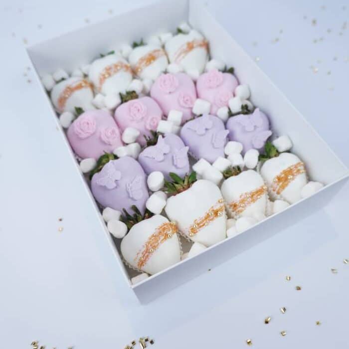 Luxury Strawberry box 16 - Image 7