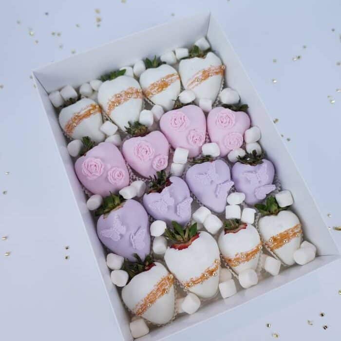 Luxury Strawberry box 16 - Image 8
