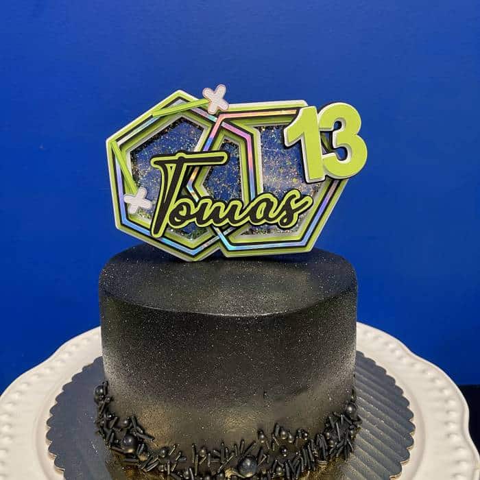 Young Cake Topper M